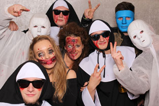Bildqualität Photobox Deutschland - Photobox auf Halloween-Party